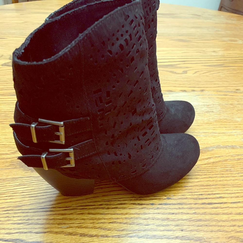 EUC black Sugar booties